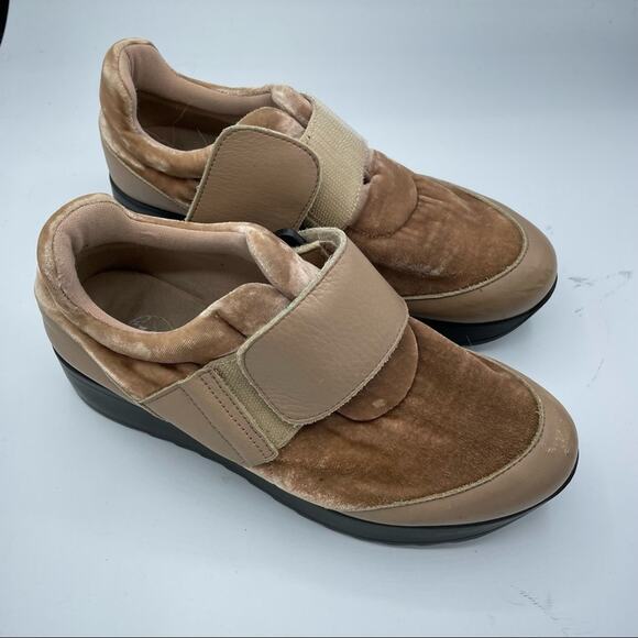 Free People Pink Velvet Platform Velcro Sneakers 37 - Picture 3 of 10